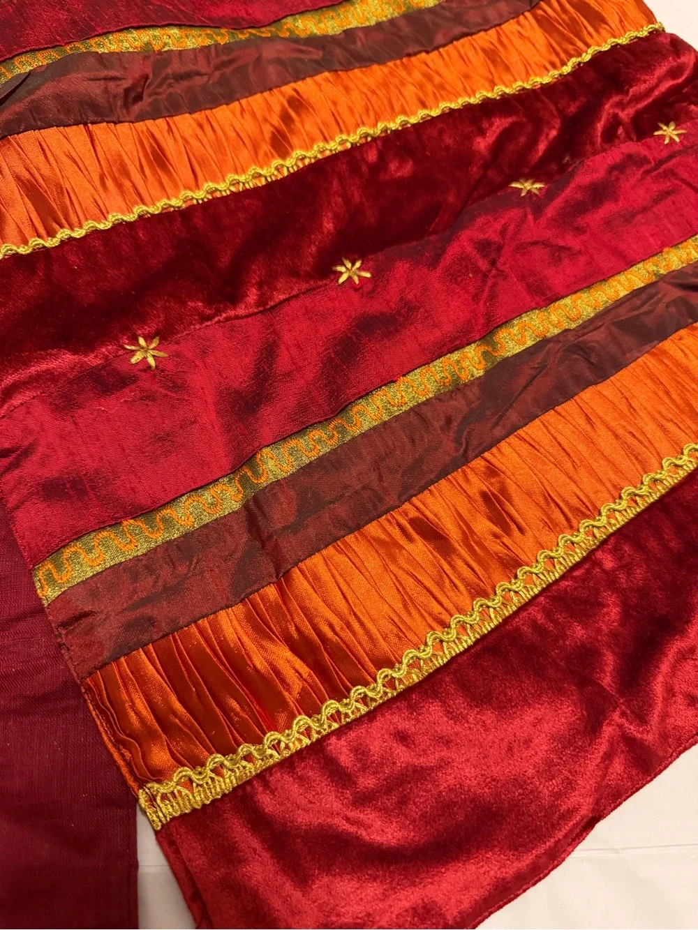 Pier 1 Imports Sahara Red Table Runner 14x72 Velvet Beaded Tassels Boho Fall